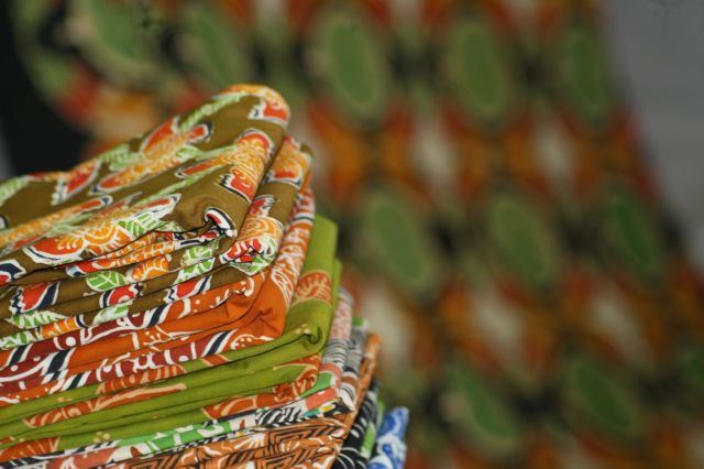 Batik puspa Maja