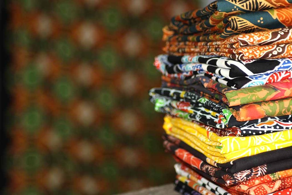 Batik puspa Maja